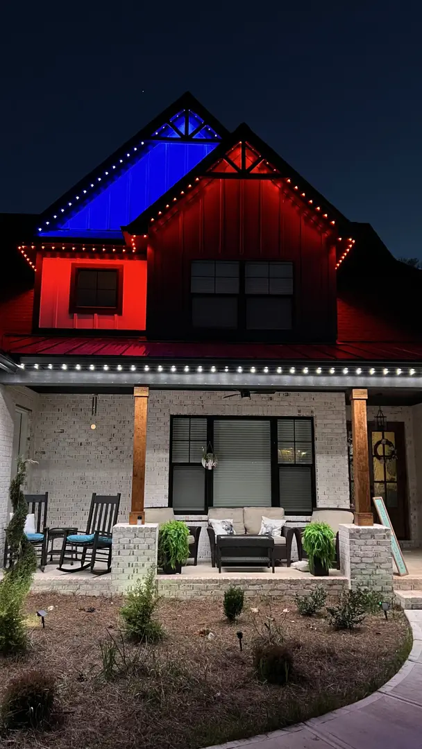 Professional Oelo Roofline Lighting Installation in Weddington, NC