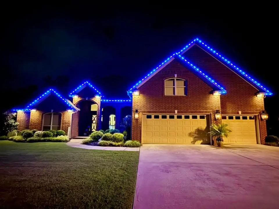 Professional Oelo Roofline Lighting Installation in Charlotte, NC